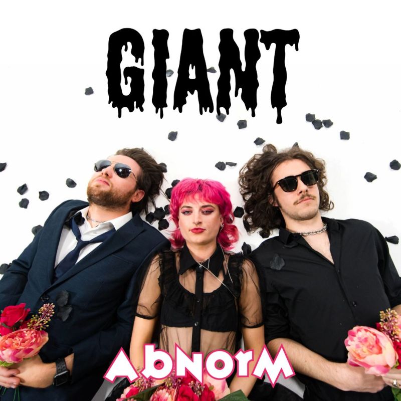 Video: Abnorm –&nbsp;GIANT